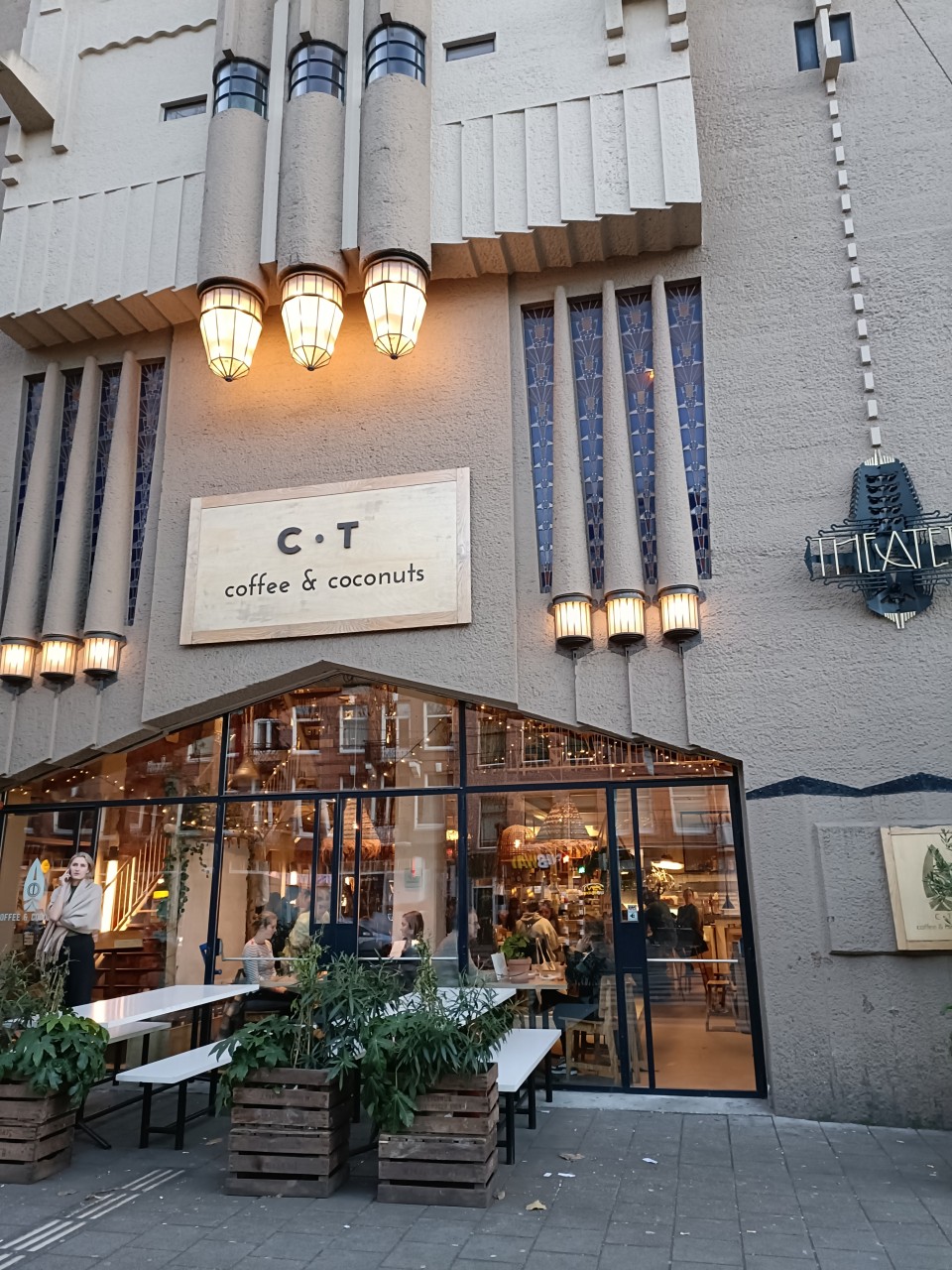 Coffee & Coconuts in Amsterdam - accessibilità