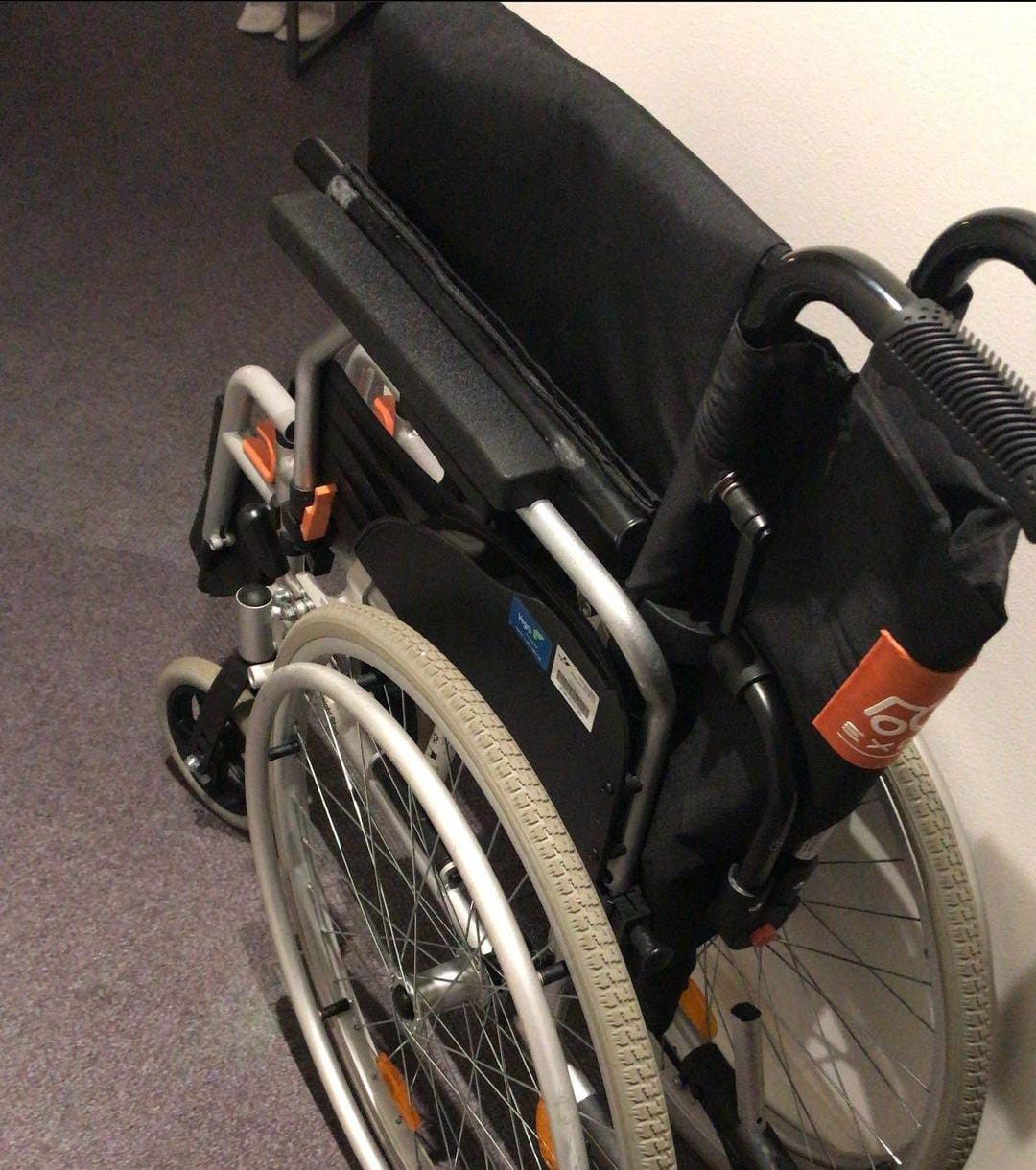 Rent a manual wheelchair in Amsterdam Blog